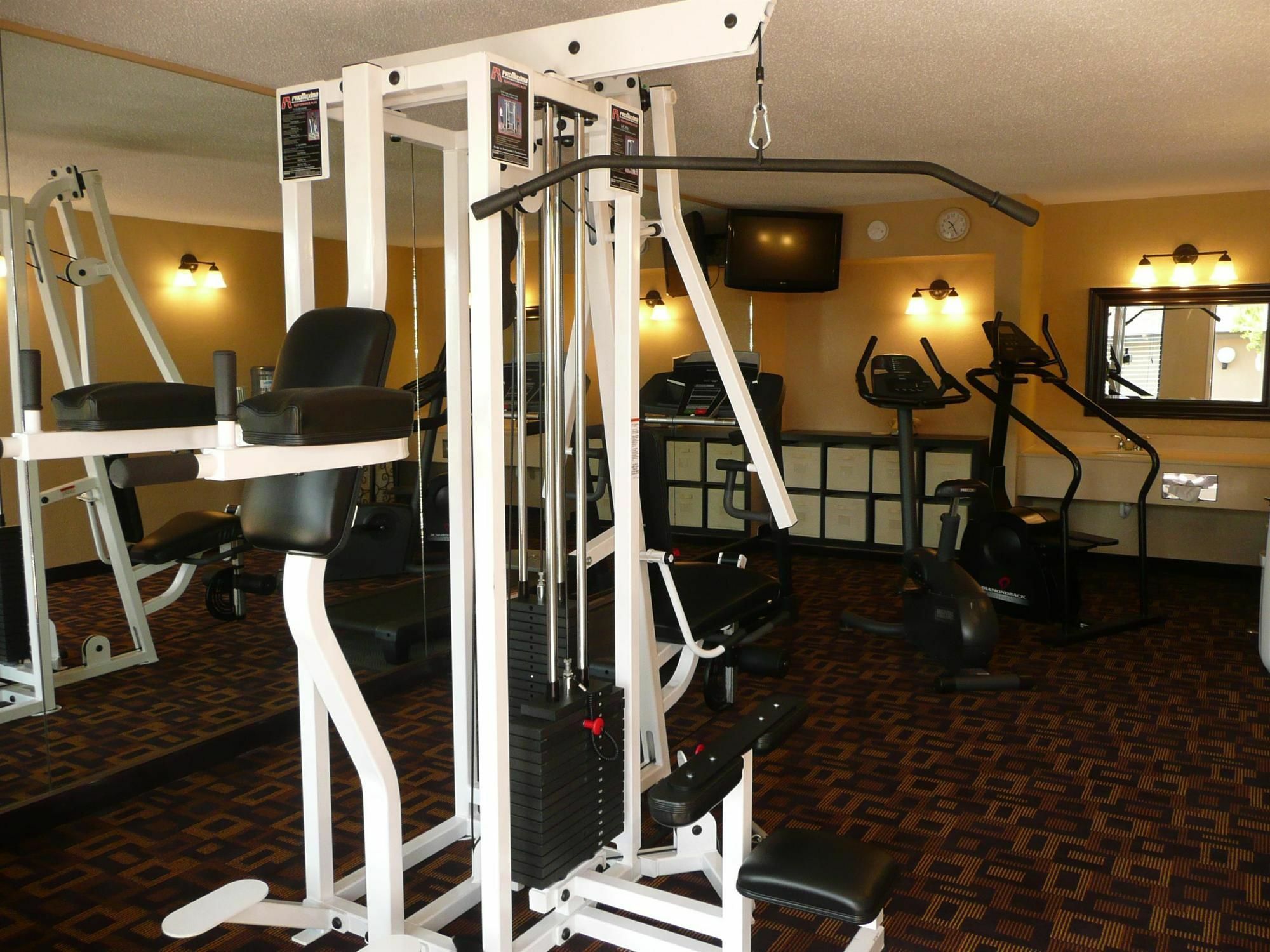 Quality Inn & Suites Lawrence - University Area Eksteriør billede